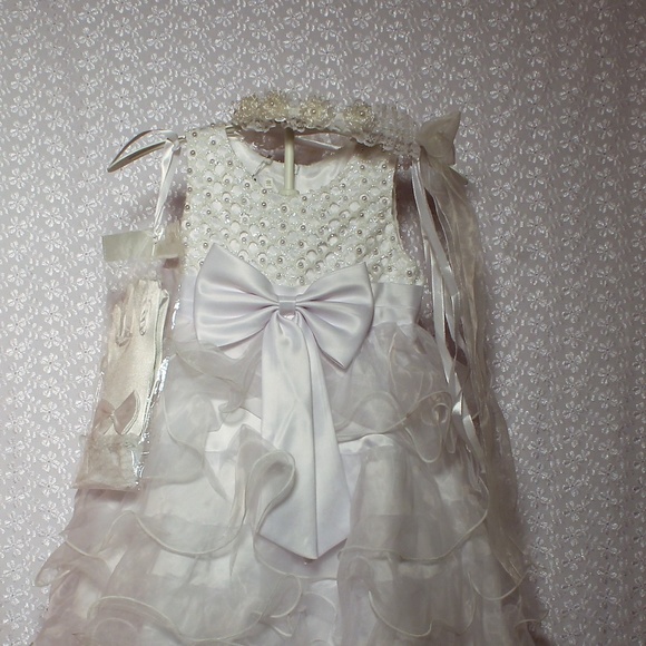 White Ruffles Pearls holy Communion Dress, Wedding - Picture 1 of 4